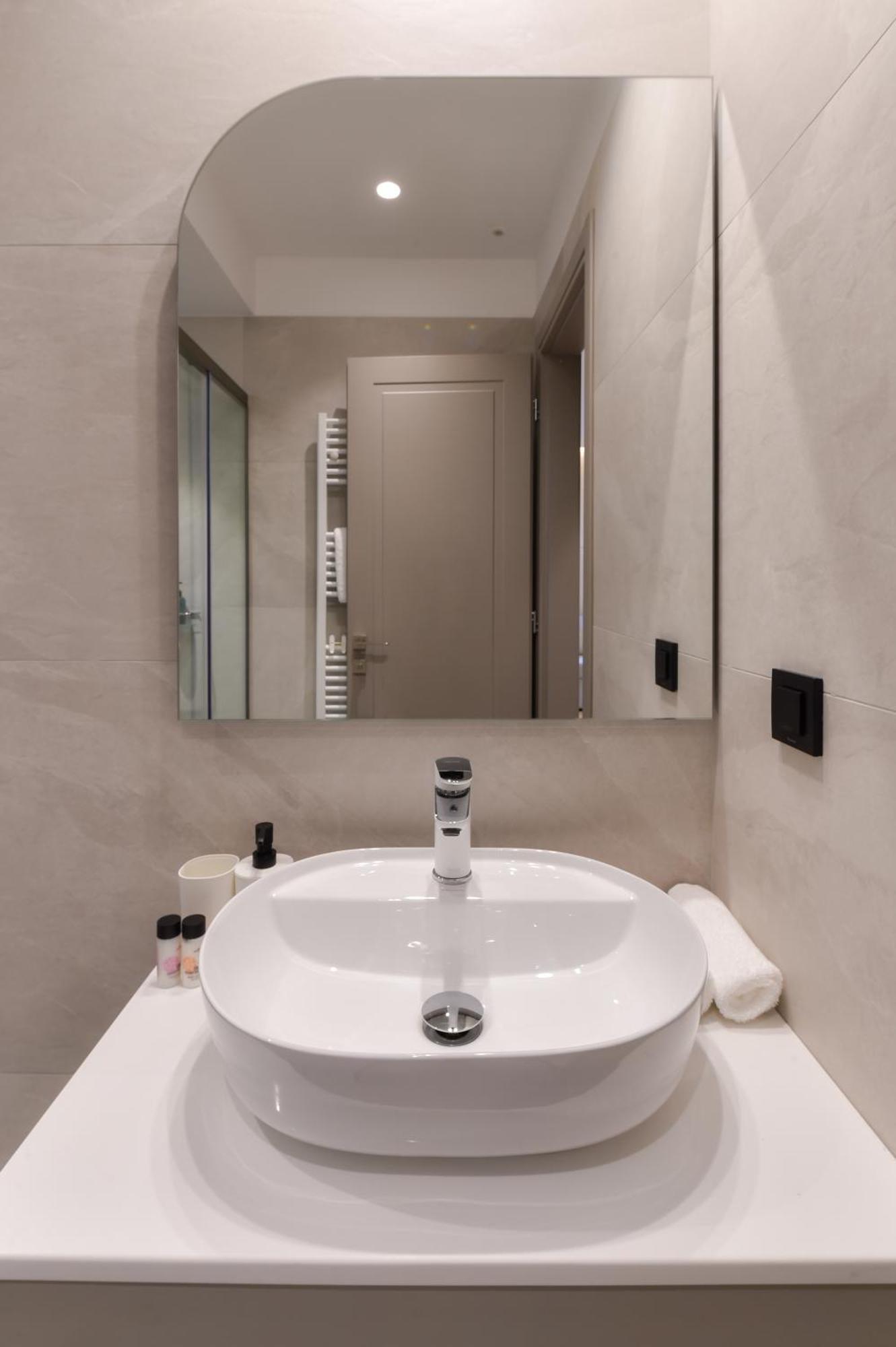 יואנינה Zalo Urban Living Spaces חדר תמונה